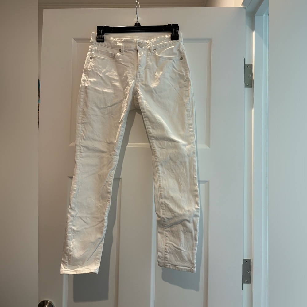 ❌SOLD❌ White Jeans from Loft